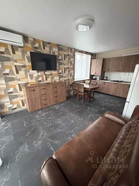 2-к кв. Севастополь ш. Монастырское, 70/9 (57.0 м) - Фото 1