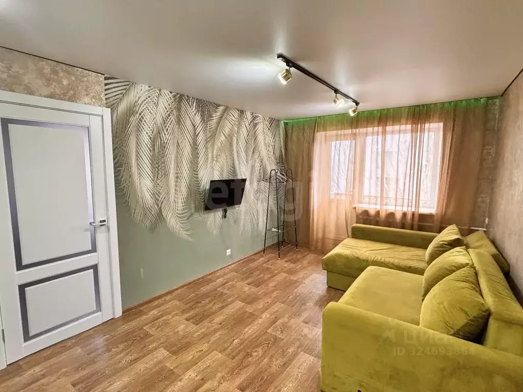 2-к кв. Астраханская область, Астрахань Вокзальная пл., 3/41 (45.6 м) - Фото 2