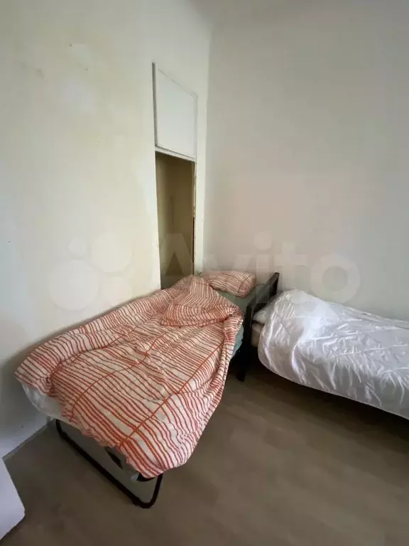 Койко-место 20 м в 3-к., 3/5 эт. - Фото 0