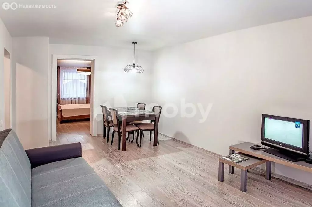 2-комнатная квартира: Калининград, Космическая улица, 26 (46 м) - Фото 1