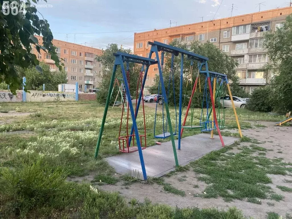 2-комнатная квартира: Черногорск, улица Металлургов, 10 (44 м) - Фото 1