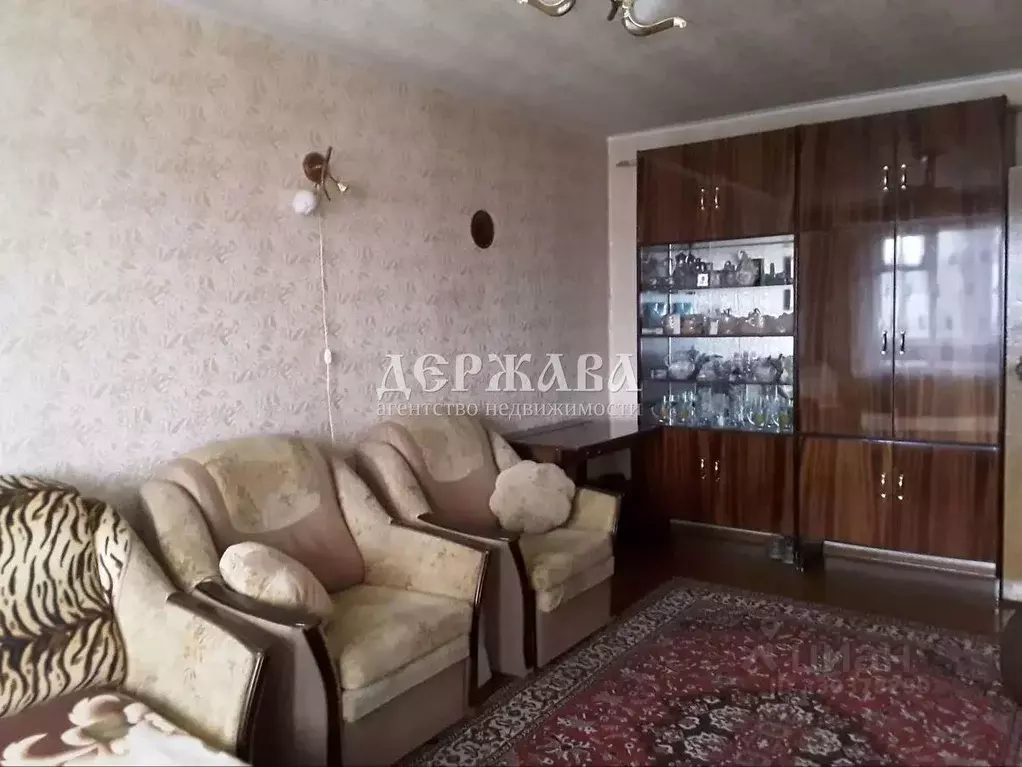 2-к кв. Белгородская область, Старый Оскол Весенний мкр, 5 (43.2 м) - Фото 1