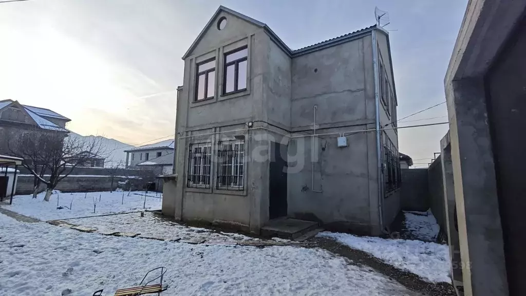 Дом в Дагестан, Махачкала городской округ, Ленинкент пгт ул. Шихавова, ... - Фото 1