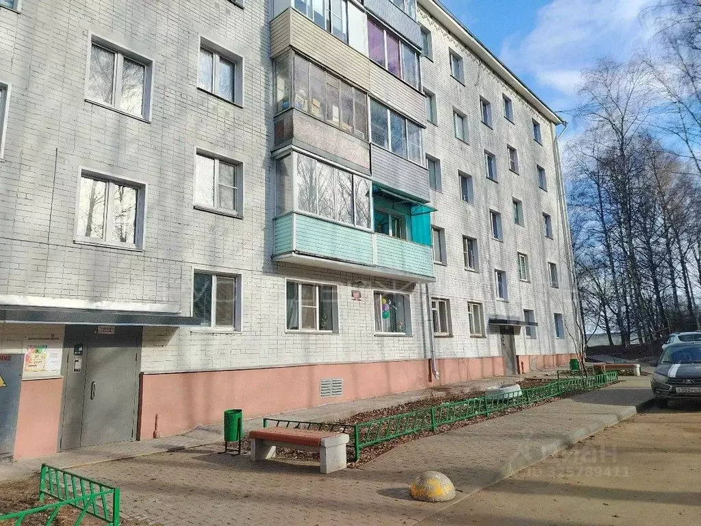 2-к кв. Кировская область, Киров ул. Физкультурников, 7 (43.8 м) - Фото 1