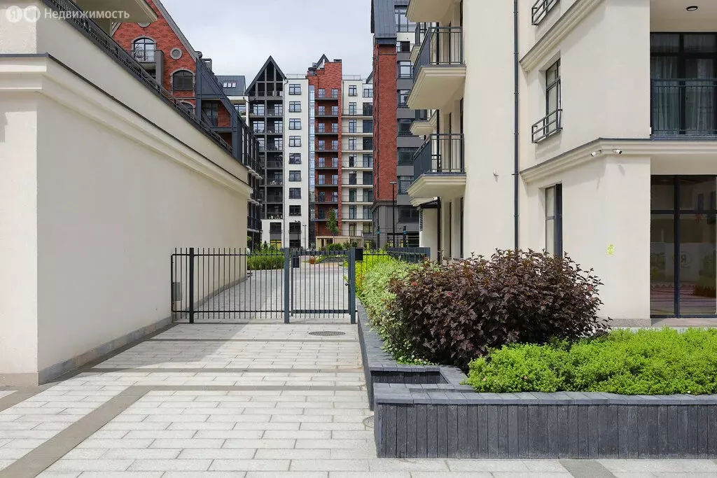 1-комнатная квартира: Калининград, улица Молодой Гвардии, 34 (60.3 м) - Фото 1