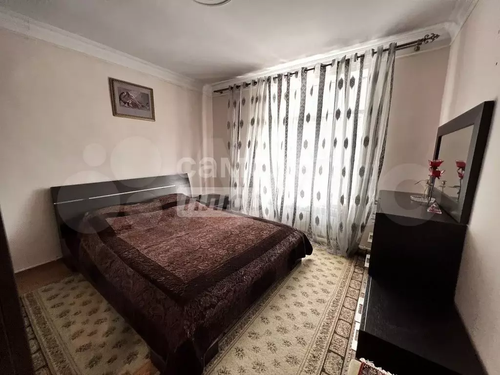 3-к. квартира, 70 м, 2/4 эт. - Фото 0