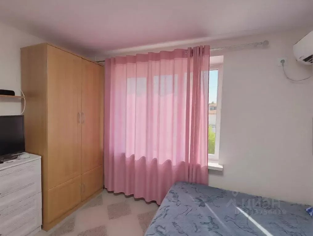 Студия Краснодарский край, Ейск Коммунистическая ул., 63 (13.0 м) - Фото 1