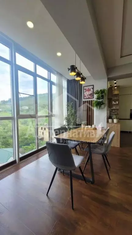 4-к. квартира, 94 м, 7/8 эт. - Фото 1