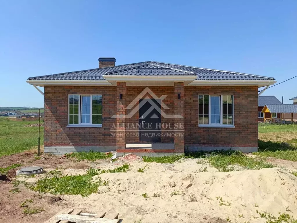 Дом в Татарстан, Высокогорское с/пос, д. Эстачи, Эстачи кп ул. ... - Фото 1