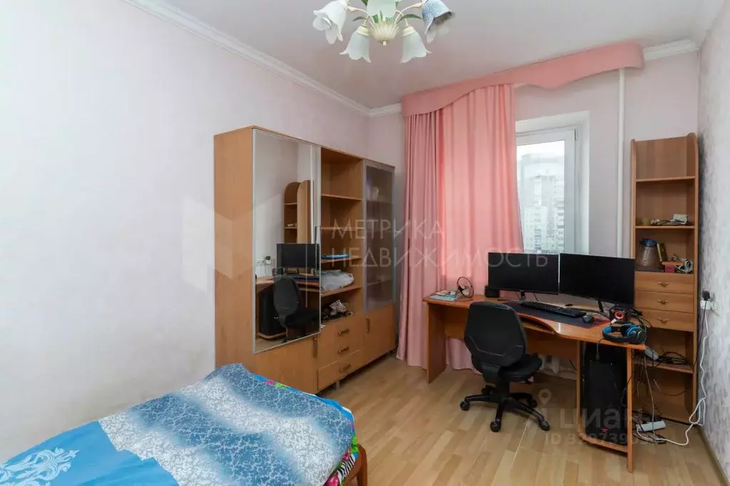 2-к кв. Тюменская область, Тюмень Широтная ул., 156/1 (74.6 м) - Фото 1