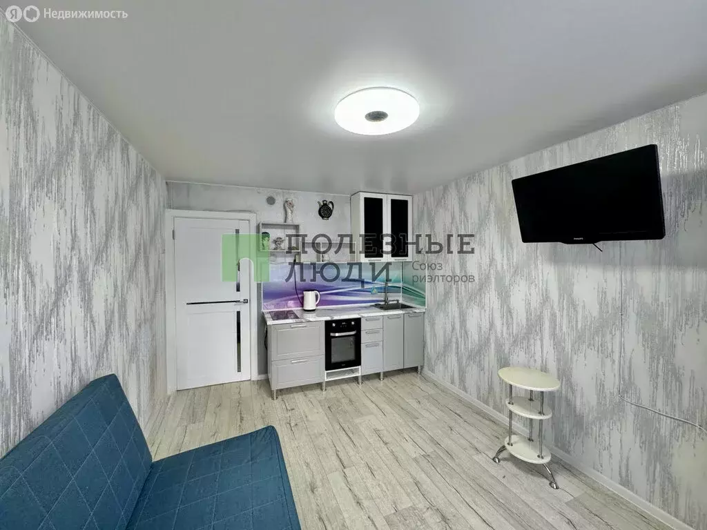 2-комнатная квартира: Ижевск, улица Орджоникидзе, 8 (35 м) - Фото 1