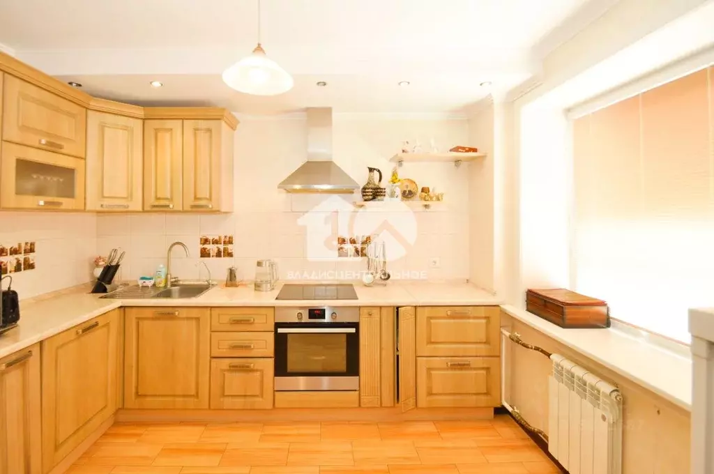 2-к кв. Новосибирская область, Бердск ул. Красная Сибирь, 136 (63.7 м) - Фото 1