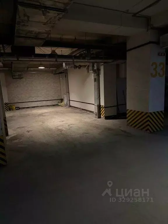 Гараж в Свердловская область, Екатеринбург ул. Сулимова, 4 (24 м) - Фото 1