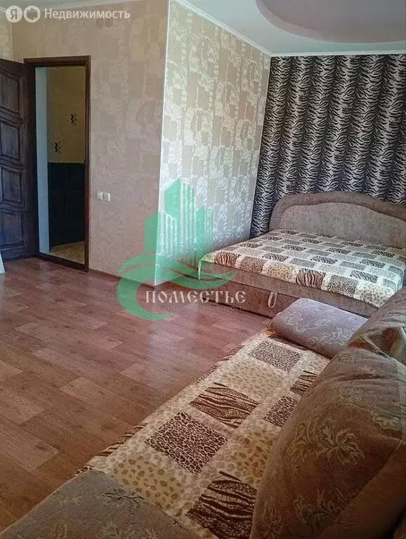 Дом в Судак, Ореховый бульвар (350 м) - Фото 2