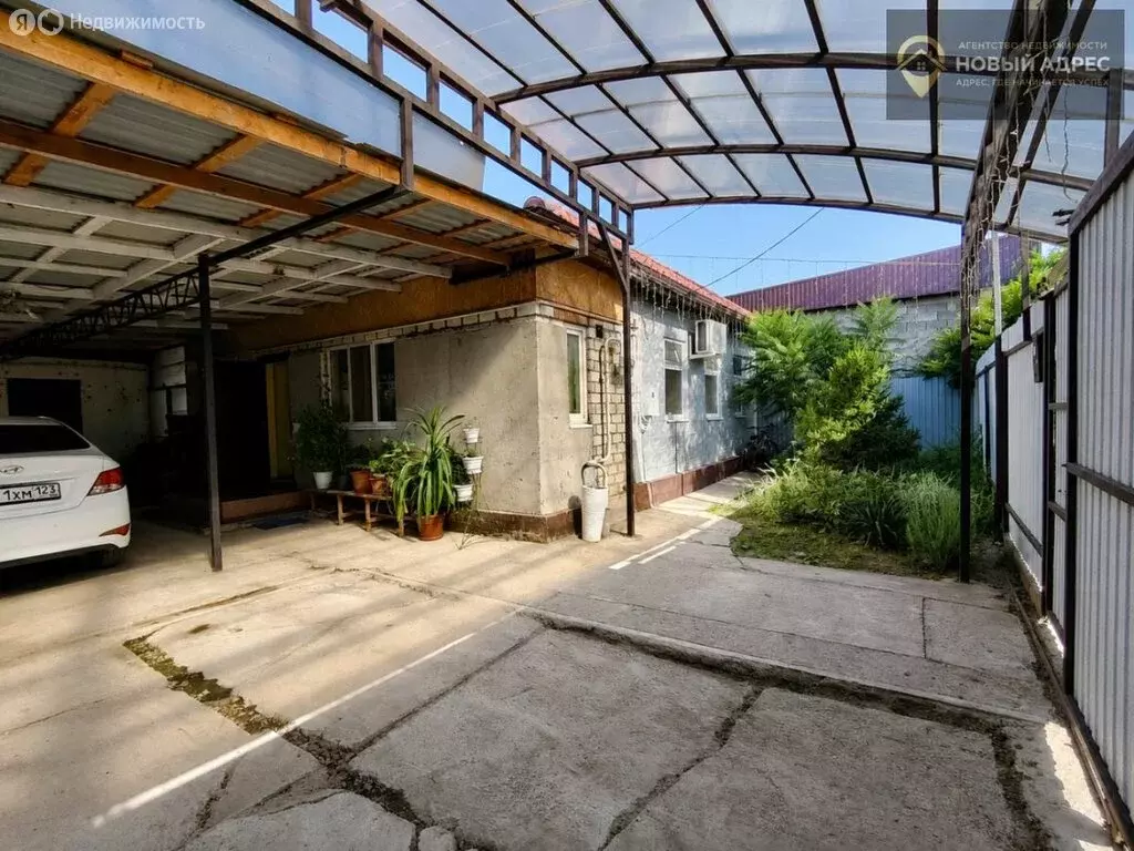 Дом в Крымск, улица Маршала Жукова (56 м) - Фото 1