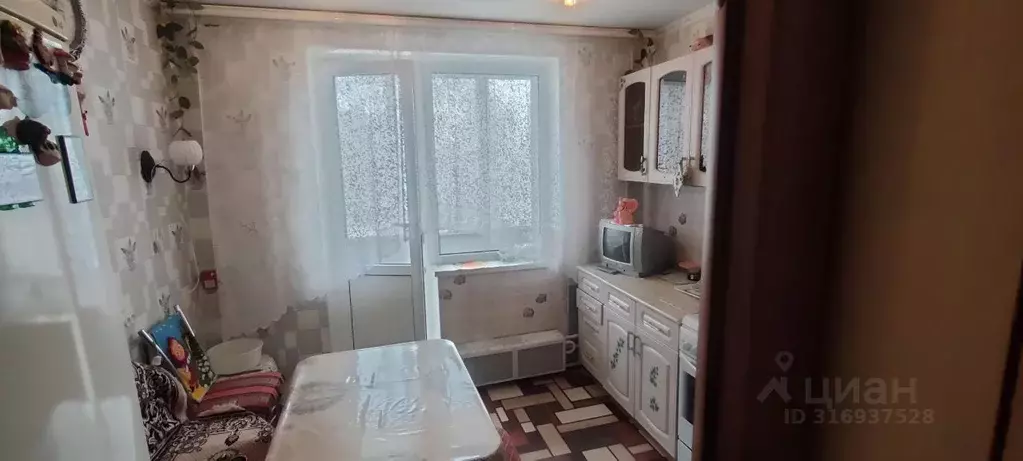 2-к кв. Чувашия, Новочебоксарск Пионерская ул., 23 (50.0 м) - Фото 0