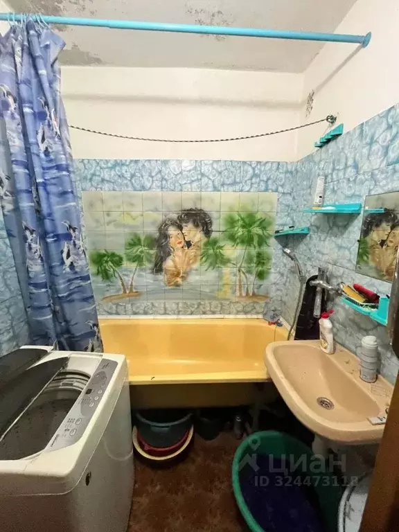 2-к кв. Курганская область, Курган ул. МАКСИМА ГОРЬКОГО, 160 (49.0 м) - Фото 1