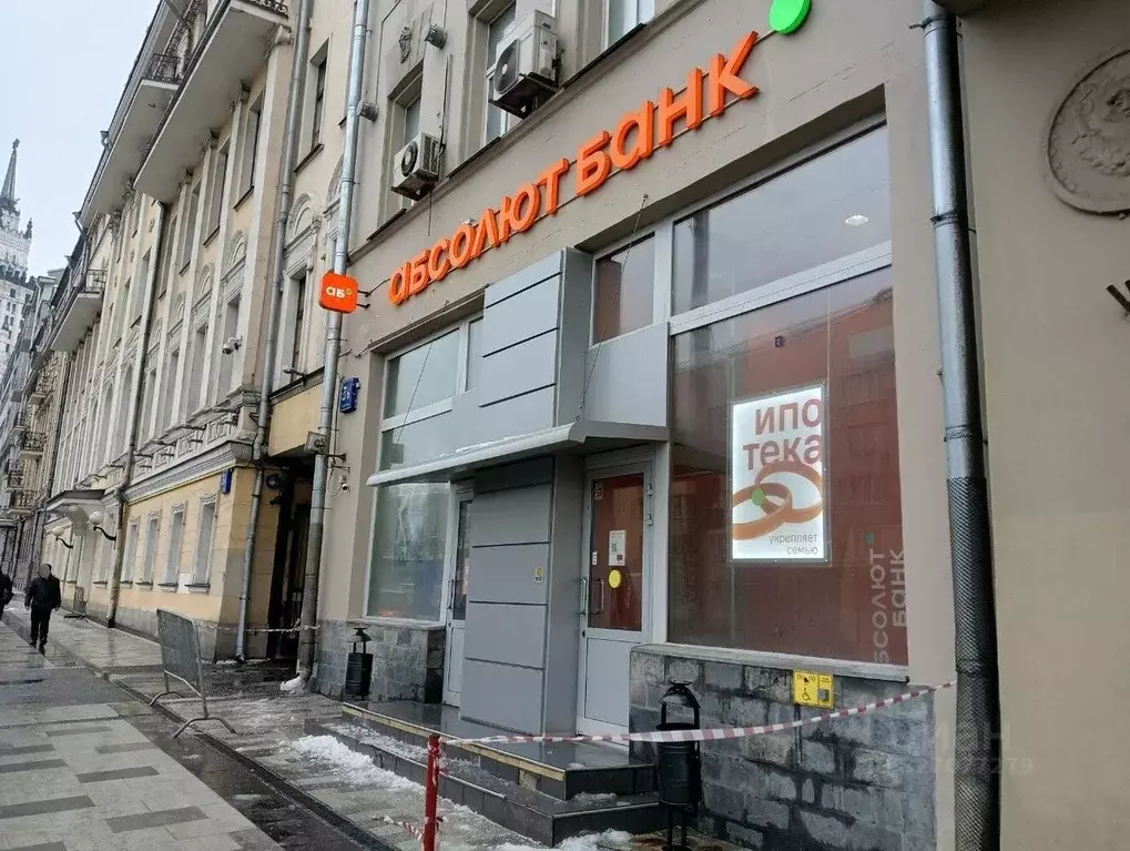 Торговая площадь в Москва Садовая-Черногрязская ул., 3БС1 (126 м) - Фото 2