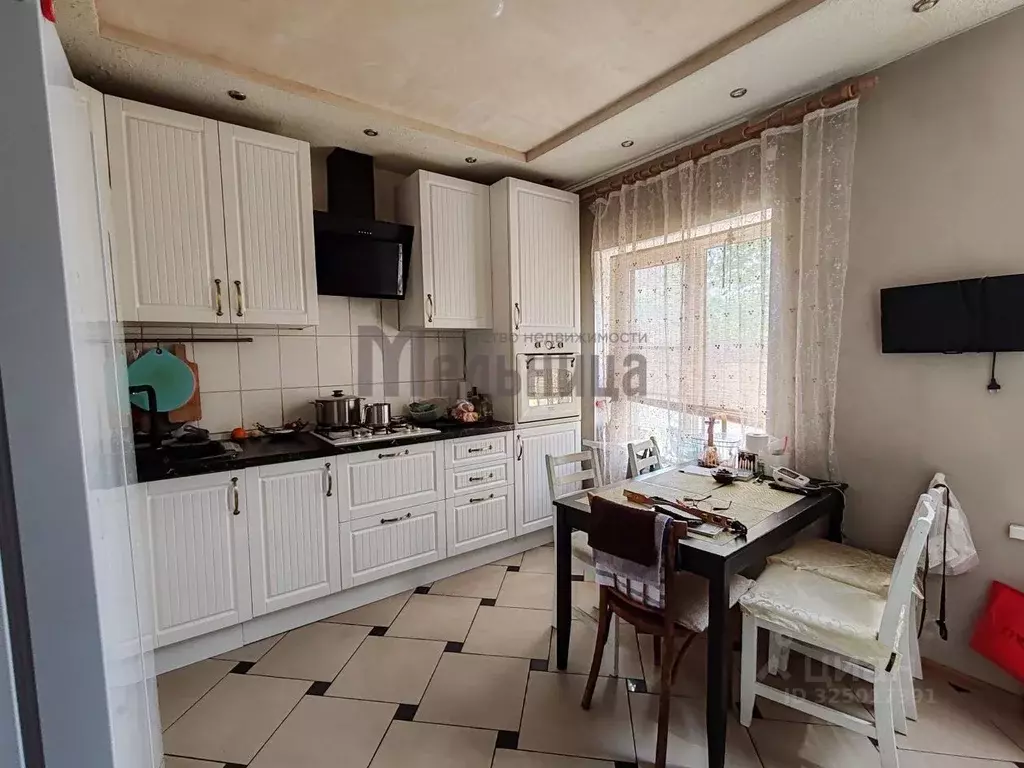 Дом в Волгоградская область, Городище рп Бородинская ул., 3 (127 м) - Фото 1