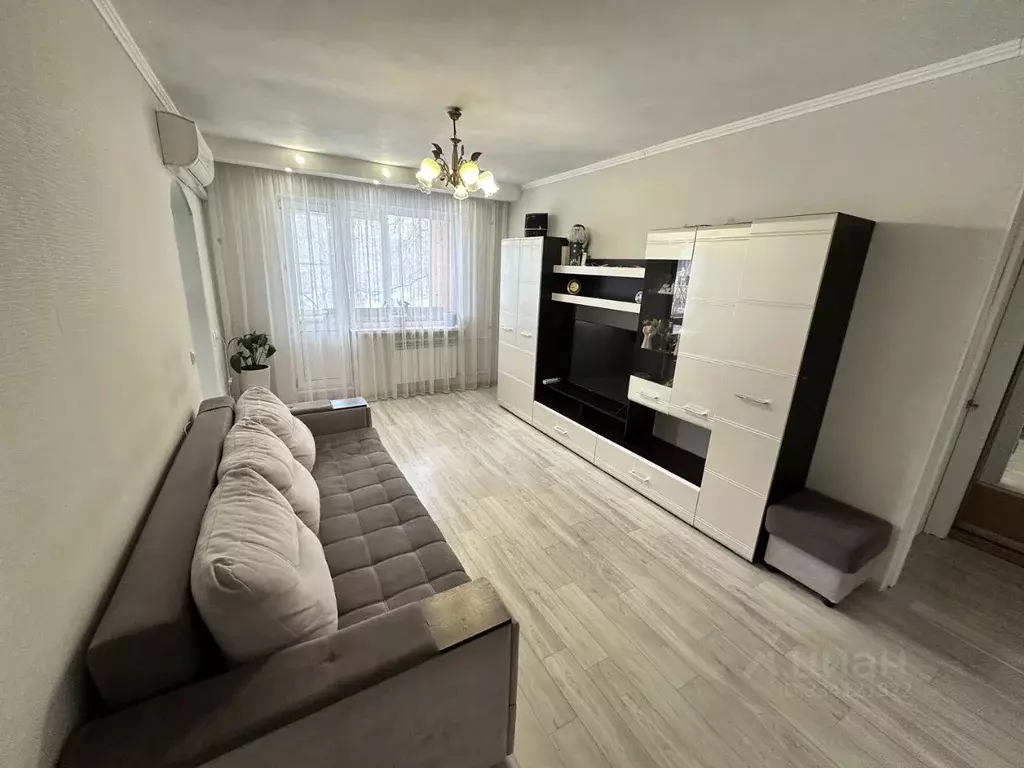 3-к кв. Татарстан, Казань ул. Братьев Касимовых, 32 (60.0 м) - Фото 1