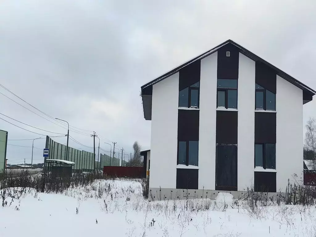 Дом в Калужская область, Калуга городской округ, д. Чижовка  (120 м) - Фото 1