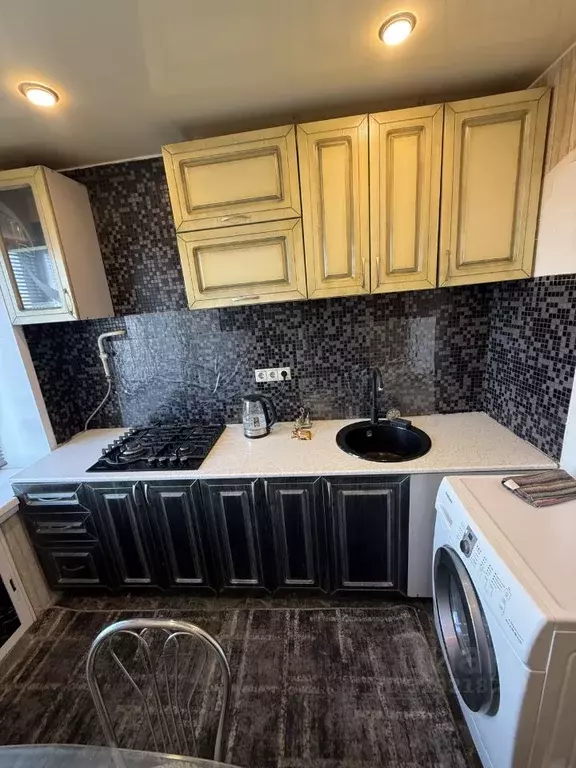 1-к кв. Московская область, Клин Литейная ул., 49/12 (32.0 м) - Фото 2