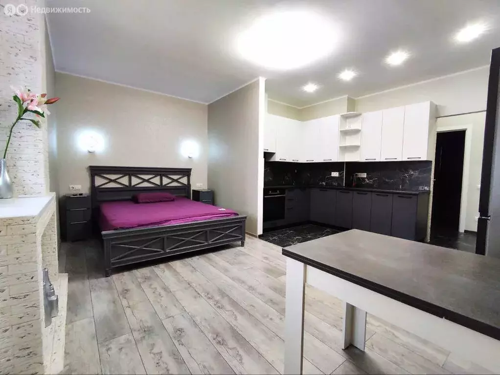 Квартира-студия: Краснодар, улица имени Героя Георгия Бочарникова, ... - Фото 1