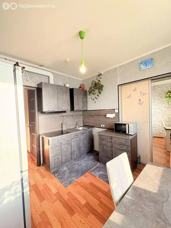 2-комнатная квартира: село Гамово, улица 50 лет Октября, 21 (56 м) - Фото 2