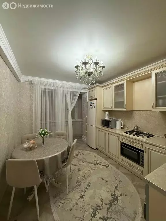 3-комнатная квартира: Каспийск, улица И.В. Сталина, 1 (66 м) - Фото 1