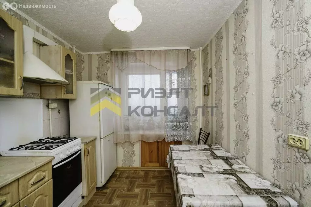 2-комнатная квартира: Омск, Харьковская улица, 25 (47.4 м) - Фото 1