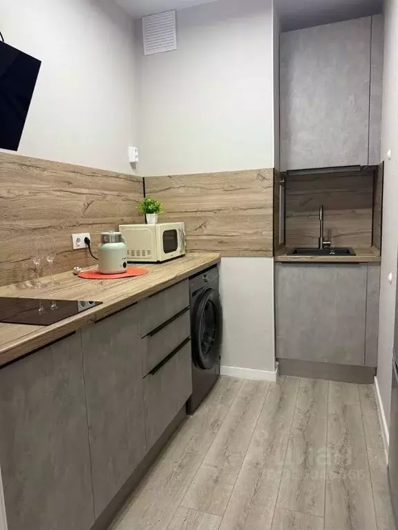 Студия Московская область, Красногорск ул. Тенистых Аллей, 1к2 (30.0 ... - Фото 1