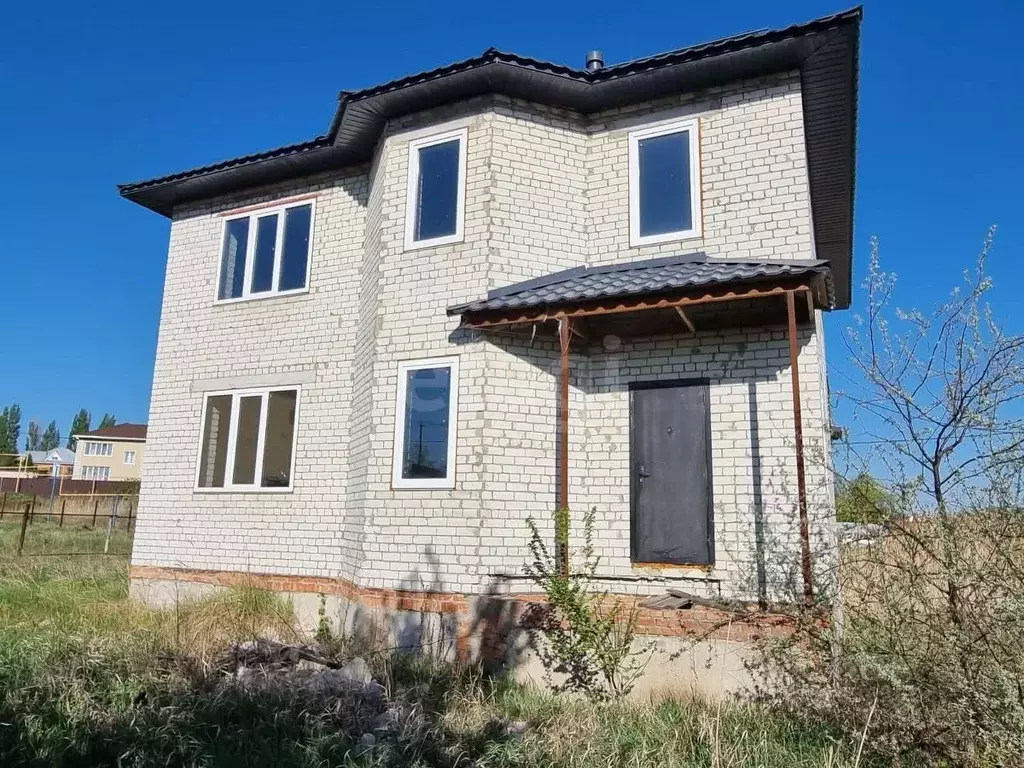 Дом в Саратовская область, Саратов ул. Ивановская, 10 (265 м) - Фото 1