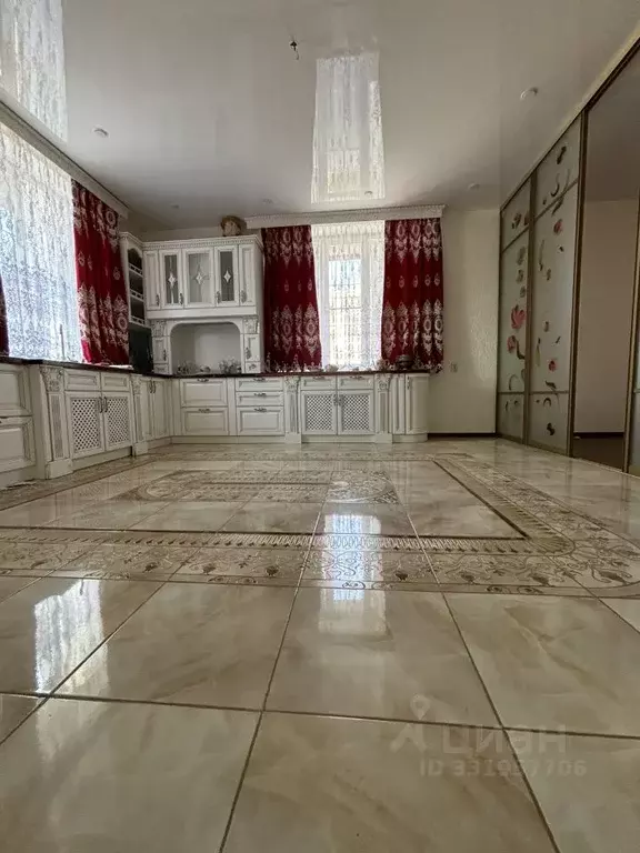 Коттедж в Чувашия, Чебоксары Серебряный кп,  (297 м) - Фото 2