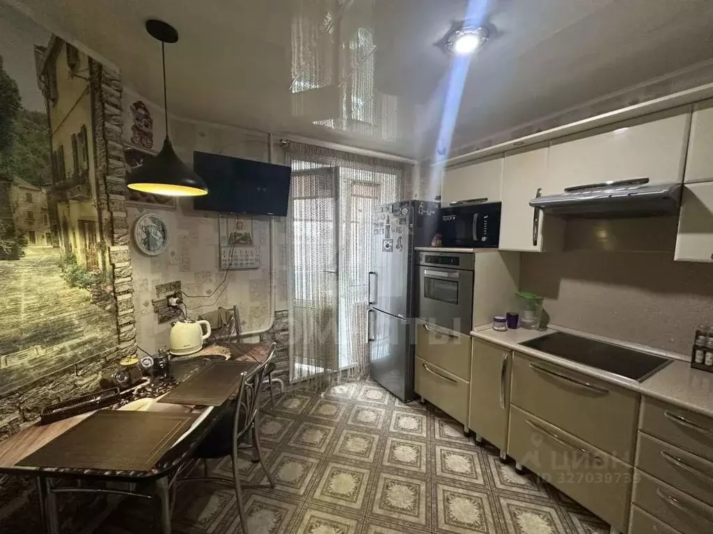 3-к кв. Воронежская область, Воронеж просп. Труда, 157 (76.0 м) - Фото 2