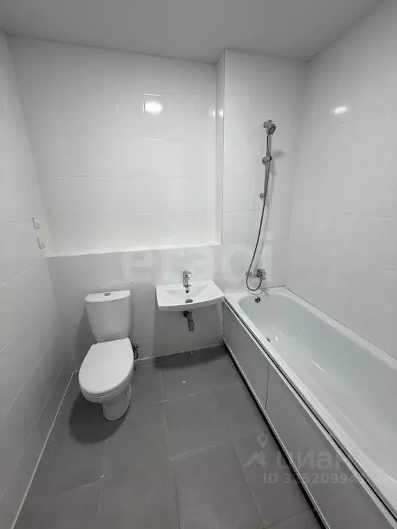 2-к кв. Московская область, Люберцы городской округ, Мирный пгт ул. ... - Фото 1