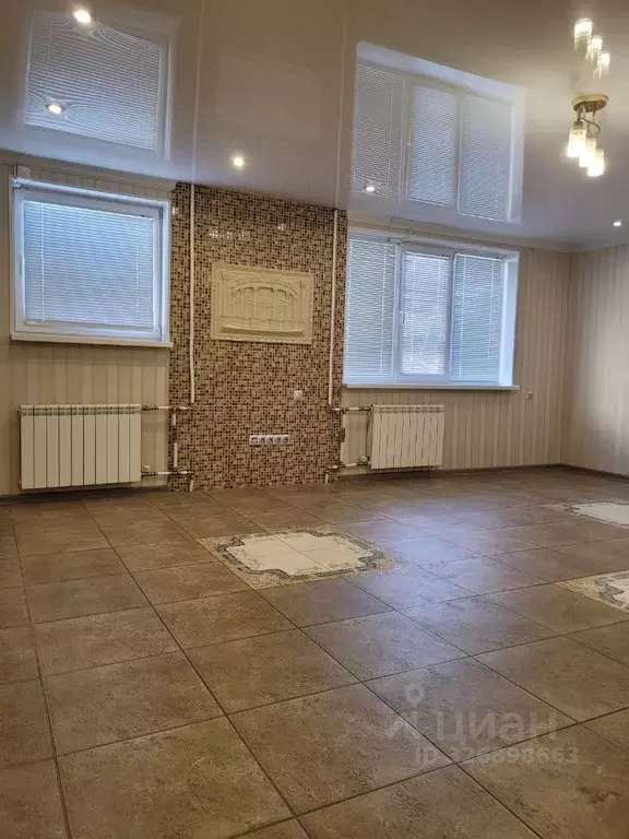 Помещение свободного назначения в Свердловская область, ... - Фото 2