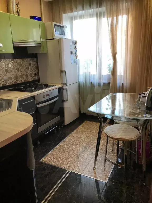 3-к. квартира, 63,3 м, 3/9 эт. - Фото 0