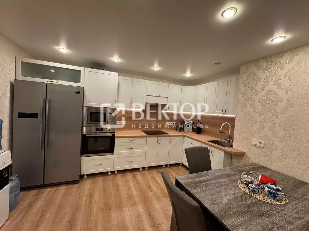 5-к кв. Костромская область, Кострома ул. Ленина, 160Вк2 (130.0 м) - Фото 0