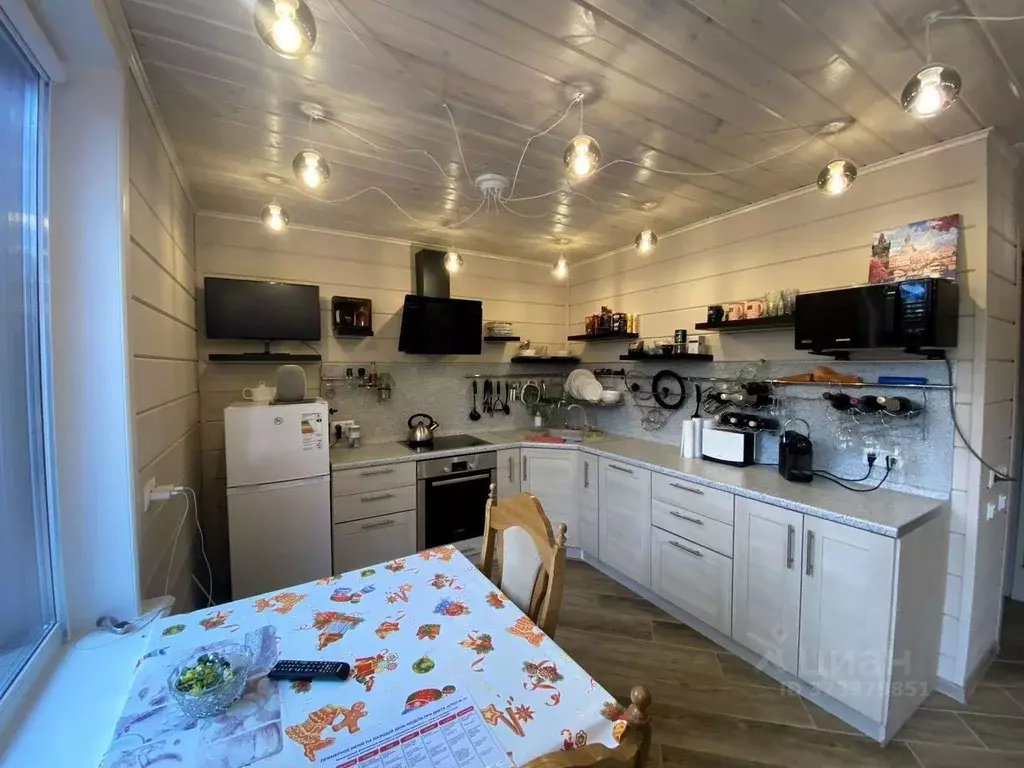 Дом в Московская область, Дмитровский муниципальный округ, д. Капорки  ... - Фото 2