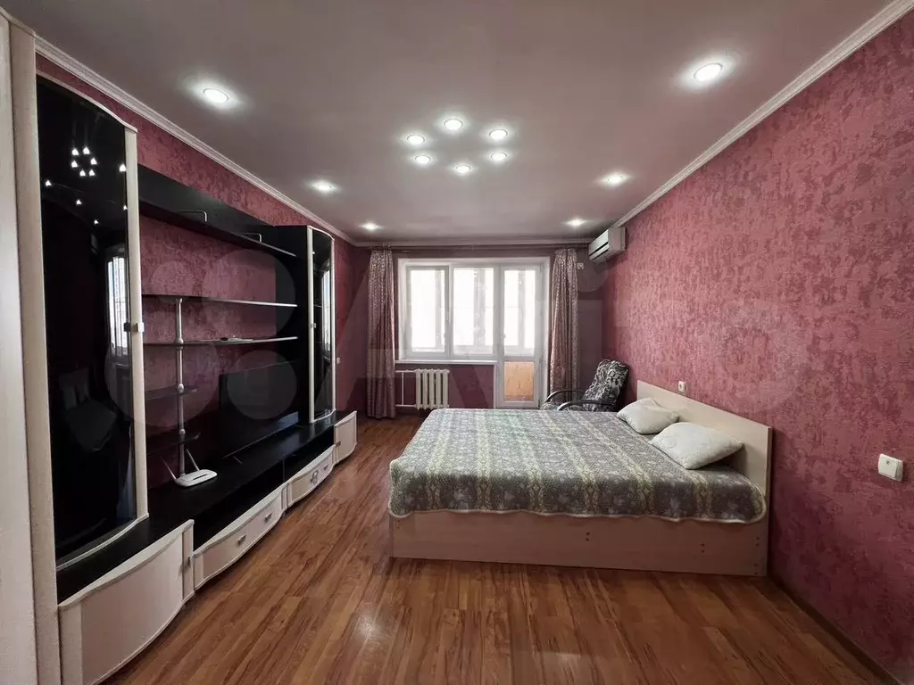 1-к. квартира, 38 м, 6/9 эт. - Фото 0