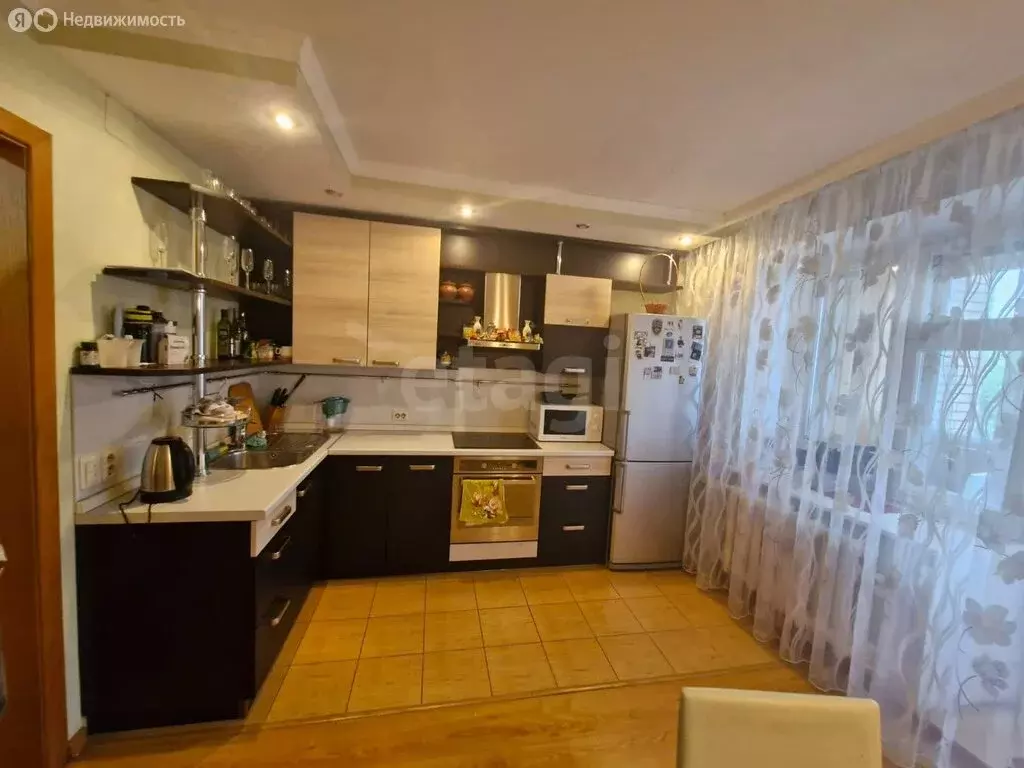 3-комнатная квартира: Чебоксары, Ярмарочная улица, 6 (88.9 м) - Фото 2