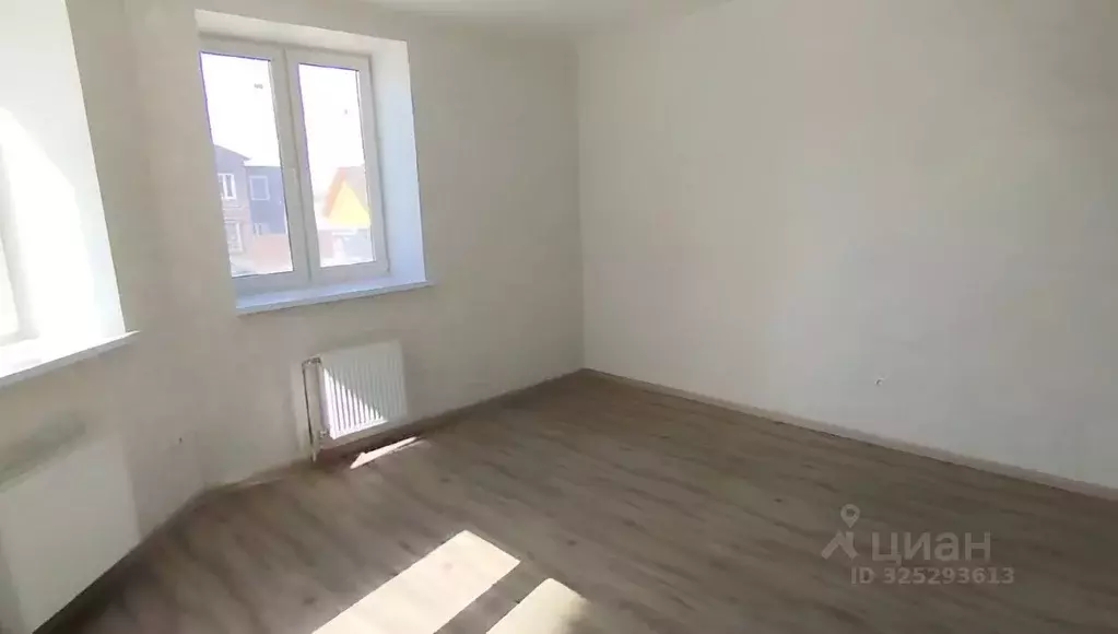 3-к кв. Омская область, Омск ул. 3-я Енисейская, 28/1 (72.57 м) - Фото 1