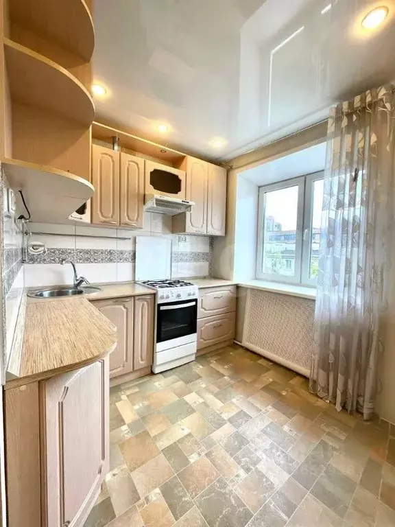1-к кв. Татарстан, Казань ул. Шаляпина, 41А (28.4 м) - Фото 0