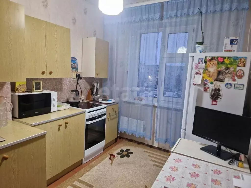 2-к кв. Ямало-Ненецкий АО, Муравленко ул. 70 лет Октября, 16 (49.1 м) - Фото 0