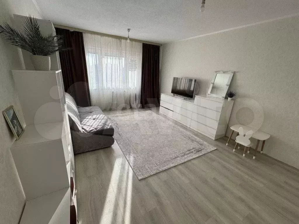 1-к. квартира, 53 м, 6/7 эт. - Фото 1