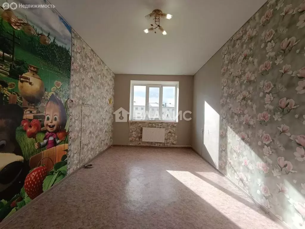 3-комнатная квартира: Приволжск, улица Фурманова, 20 (70.4 м) - Фото 0