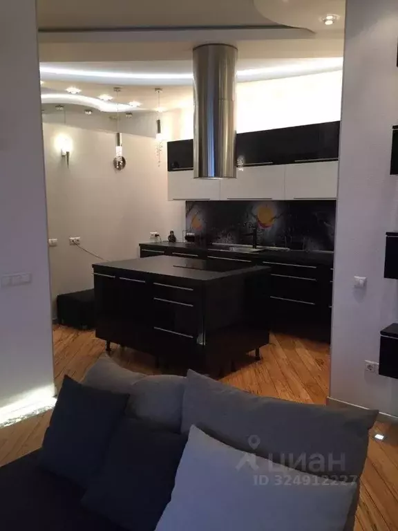 3-к кв. Москва Профсоюзная ул., 104 (90.0 м) - Фото 1