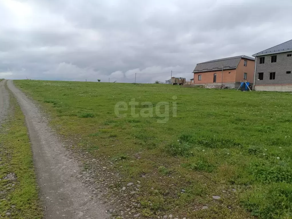 Участок в Ингушетия, Назрань  (6.0 сот.) - Фото 1