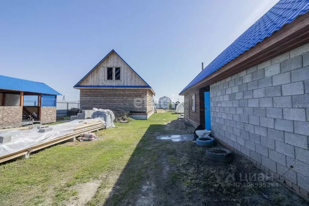 Дом в Тюменская область, Тюменский район, с. Чикча ул. Сулейманова (72 ... - Фото 0