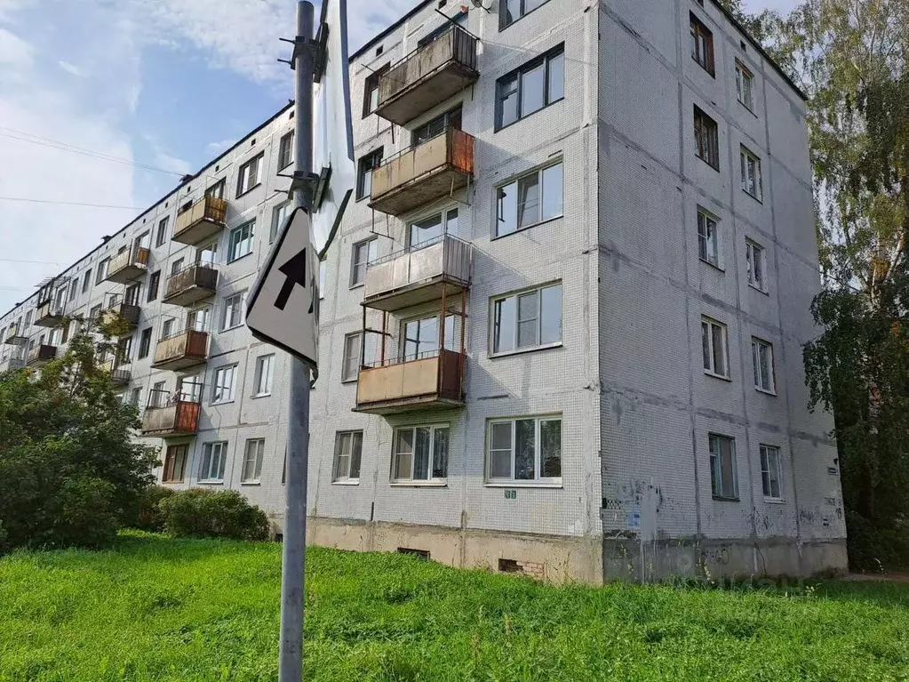 4-к кв. Ленинградская область, Сланцы ул. Грибоедова, 19 (60.5 м) - Фото 0